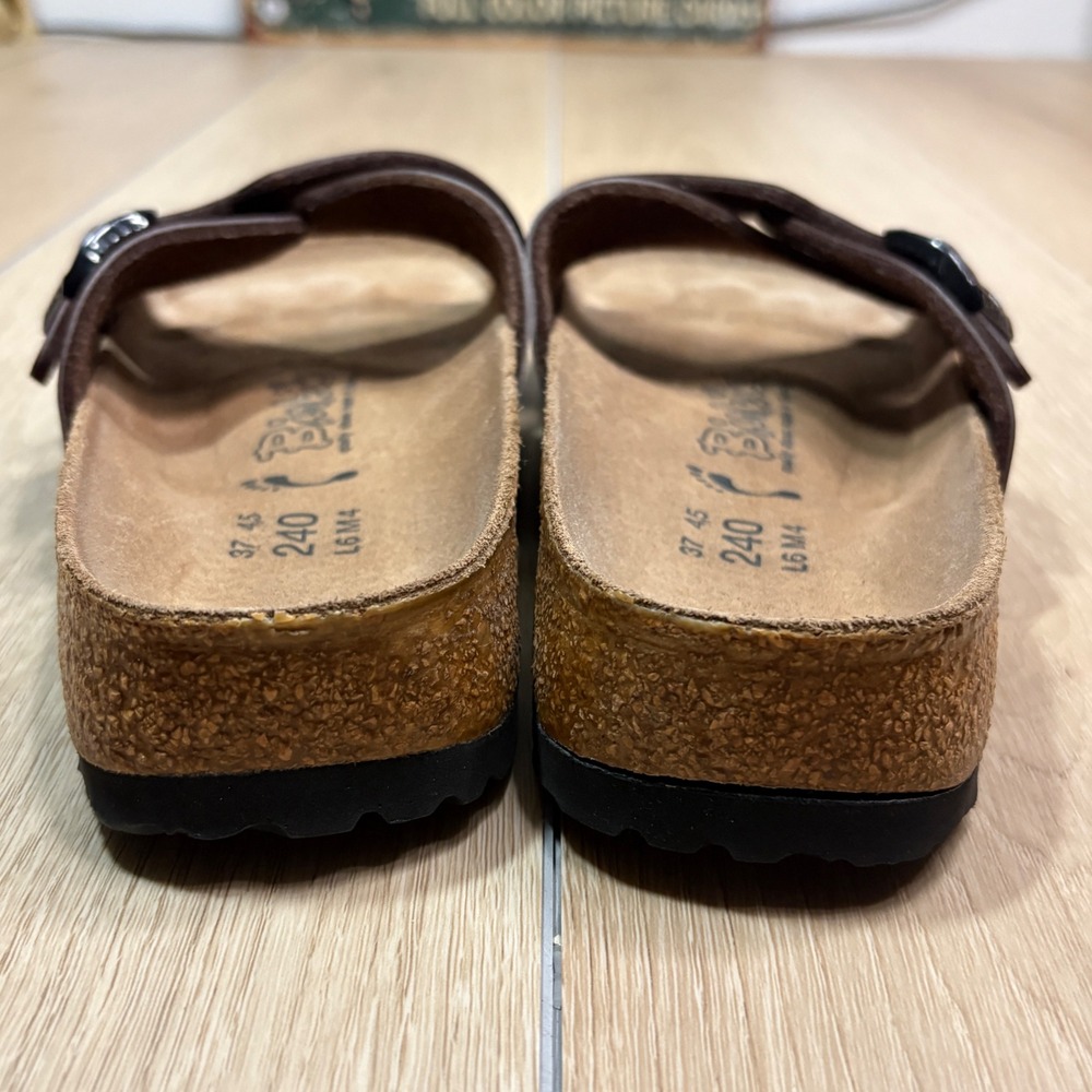 Birkenstock Brown Leather Crossed-Strap Sandals - Picture 6 of 9